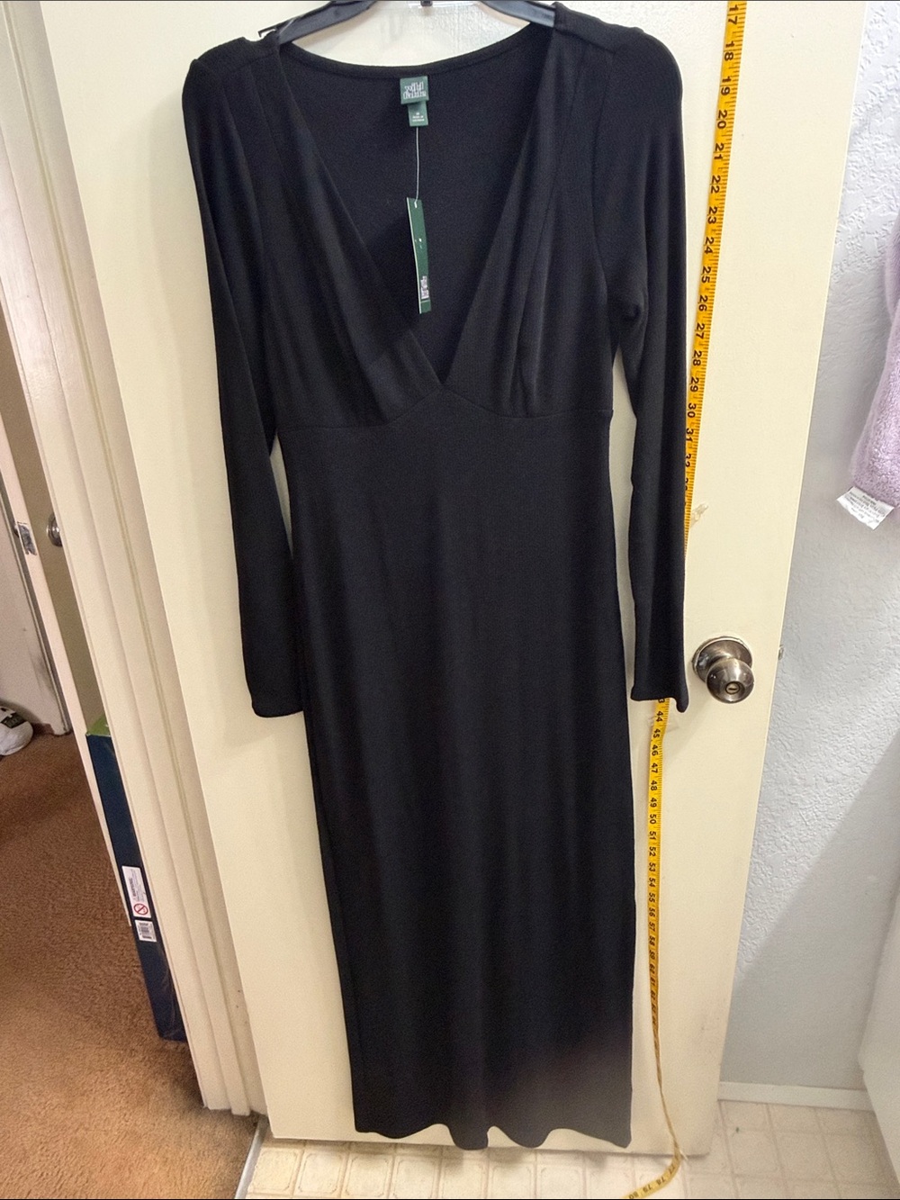 wild fable Black Long-Sleeve V-Neck Maxi Dress